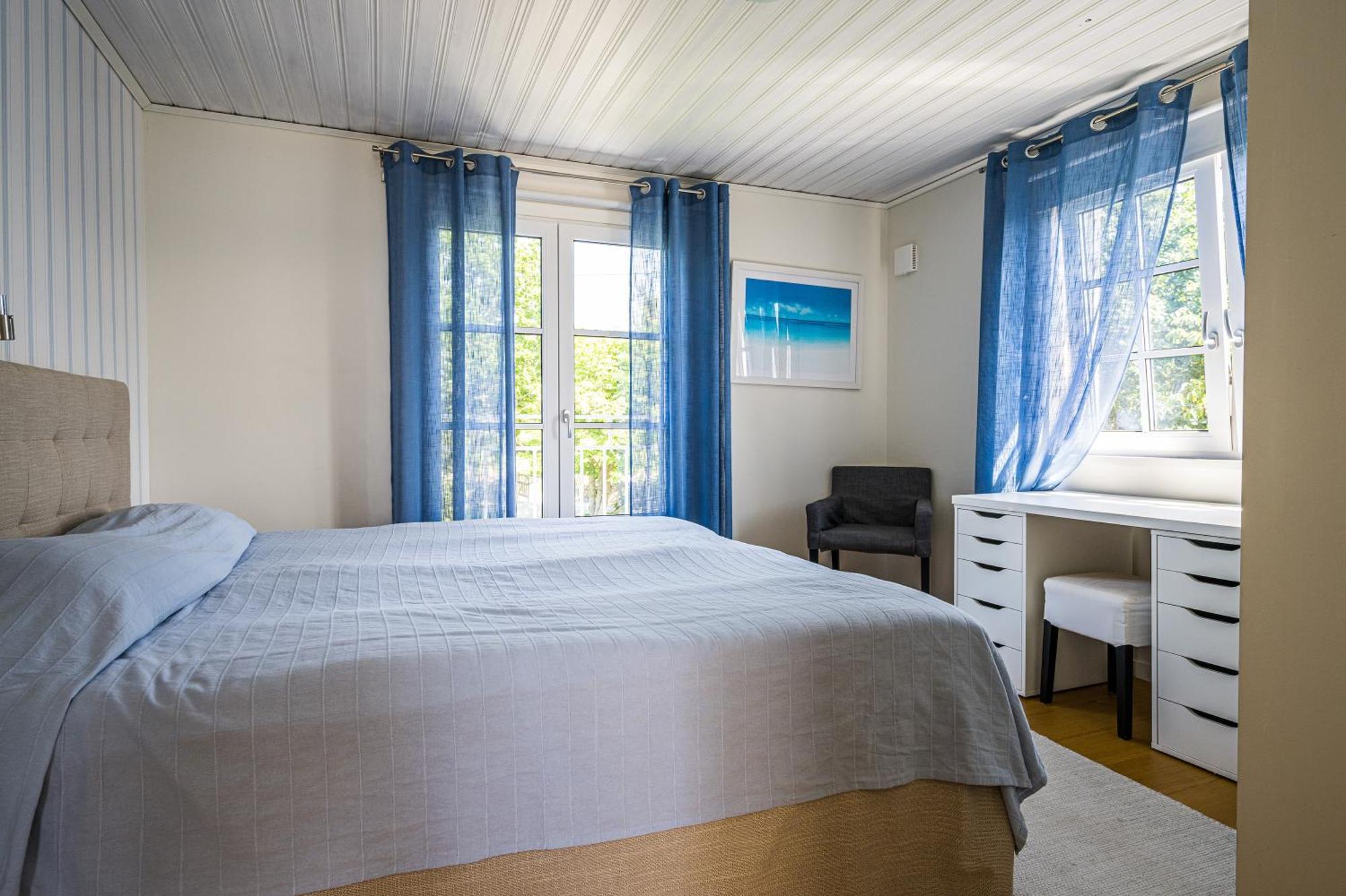Exclusive Tranquil Villa By The Sea, Boat Available Drottningskar Екстер'єр фото